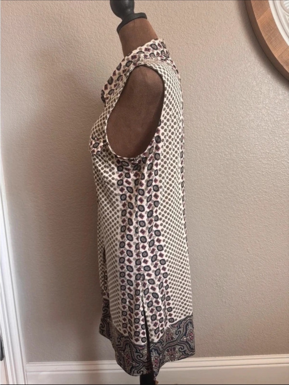 BCBGMAXAZRIA Vintage Y2K Geometric Paisley Sleeveless Tunic Blouse L - Picture 4 of 11